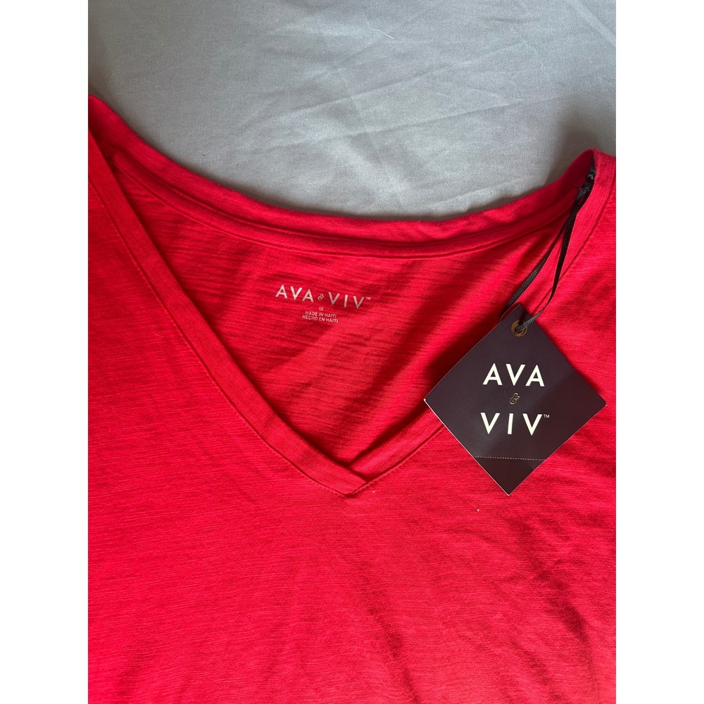 Ava & Viv V-Neck Short Sleeve Tee Women 1X Red Slub Knit Cotton T-Shirt - Picture 2 of 5